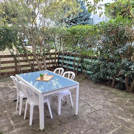 Agreable Studio Avec Jardin * La Grande-Motte